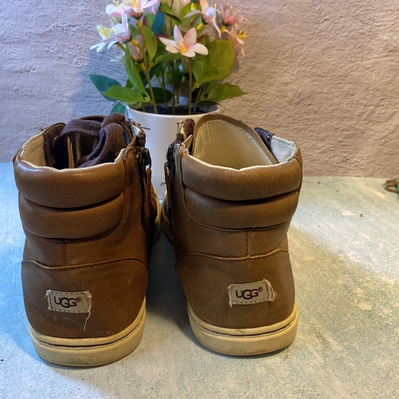 Ugg boots SZ 7 wos - Picture 3 of 7